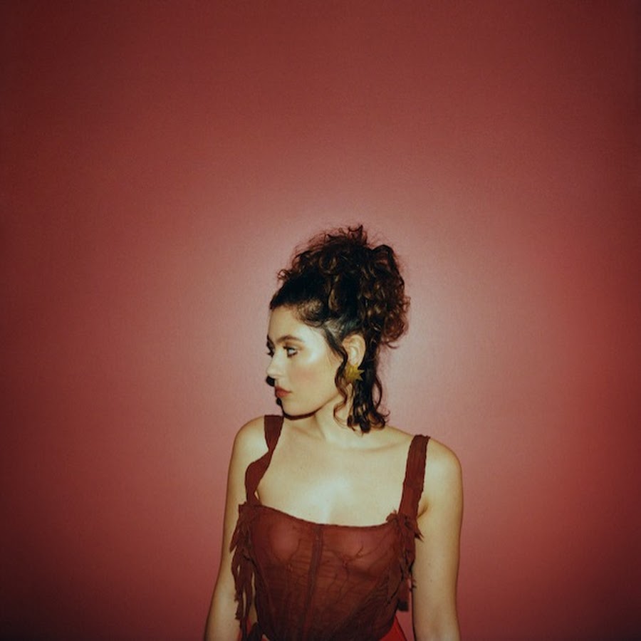 ELIZA drops ‘Midnight Rose’ before UK tour